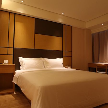 Ji Hotel Shanghai Kangqiao Xiuyan Road Extérieur photo