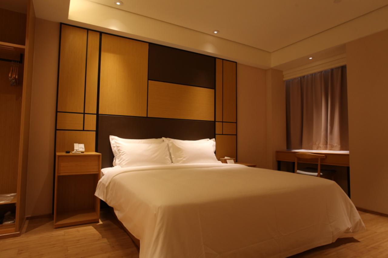 Ji Hotel Shanghai Kangqiao Xiuyan Road Extérieur photo