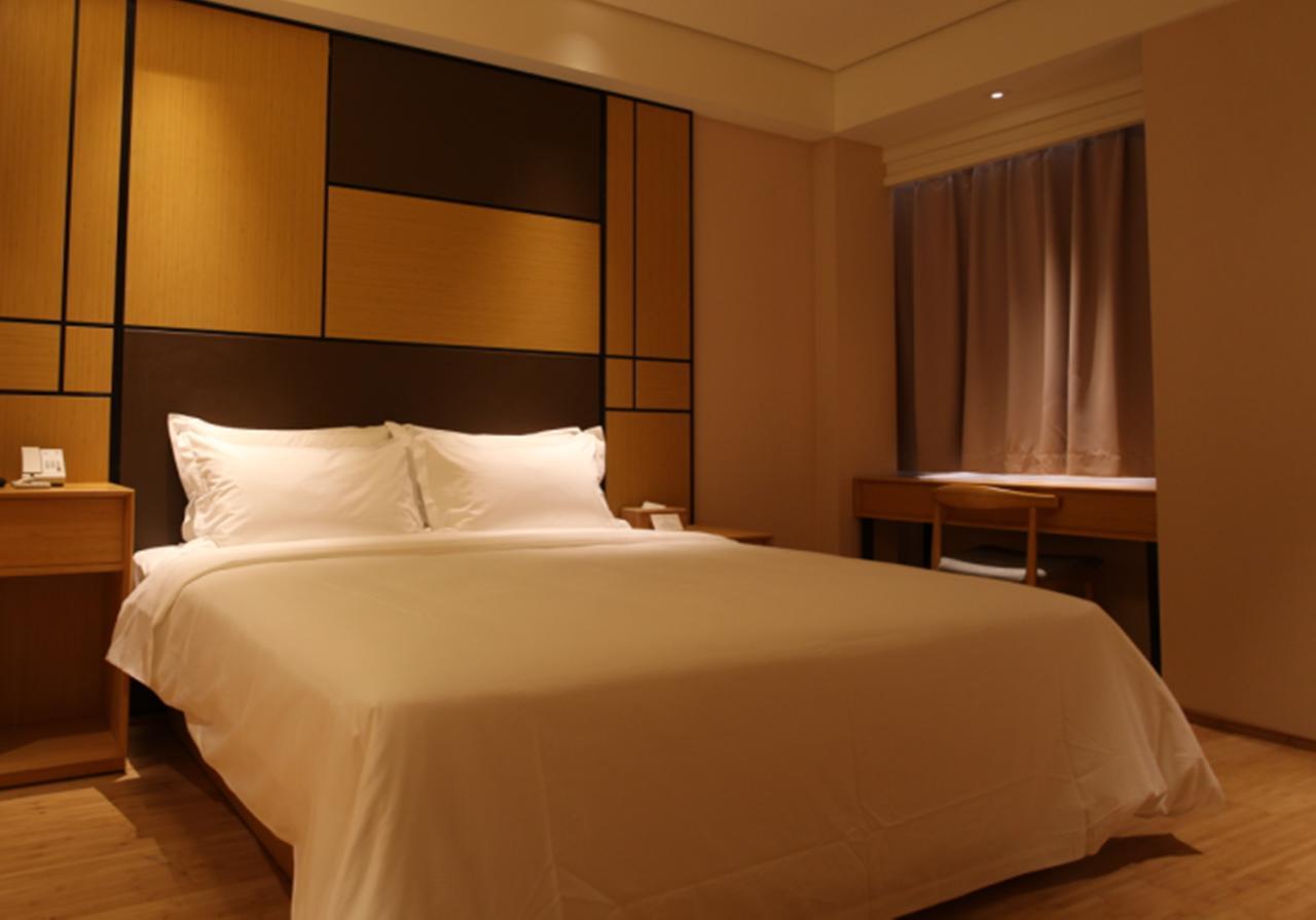 Ji Hotel Shanghai Kangqiao Xiuyan Road Extérieur photo