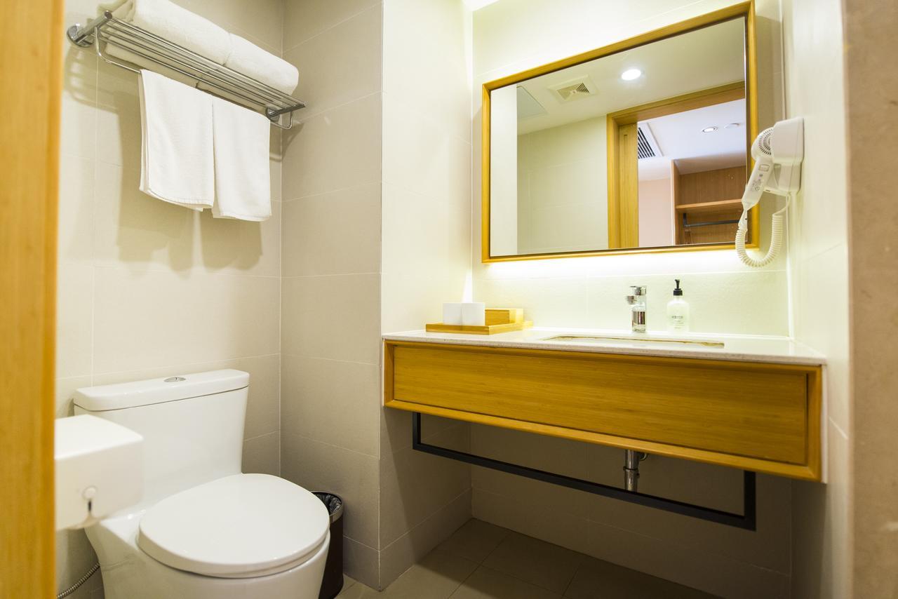 Ji Hotel Shanghai Kangqiao Xiuyan Road Extérieur photo